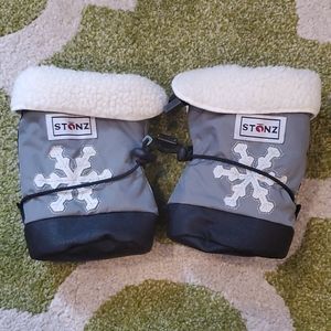 Stonz baby booties and liners
